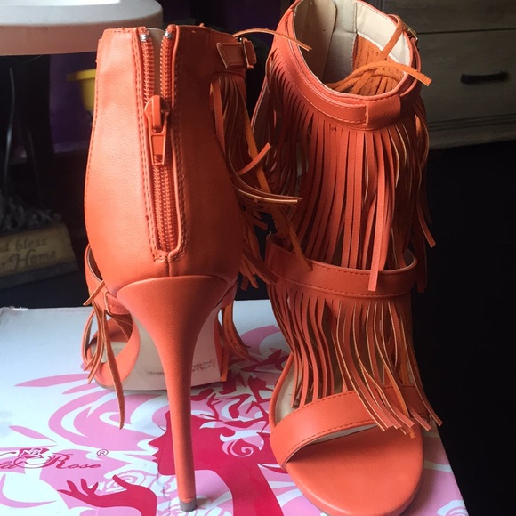 Heels👠 - Picture 3 of 4